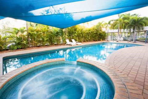 Mantra on the Esplanade - Accommodation QLD 3