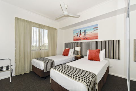 Metro Advance Apartments & Hotel - Accommodation QLD 9