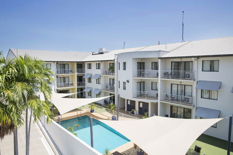 Metro Advance Apartments & Hotel - Accommodation QLD 14