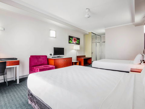 Novotel Darwin Airport Hotel - Accommodation QLD 3