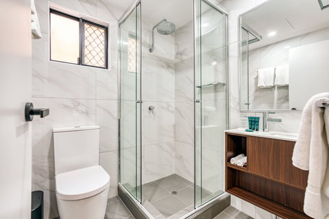 Palms City Resort - Accommodation QLD 12