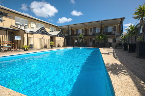 Aurora Ozone Hotel - Accommodation QLD 4