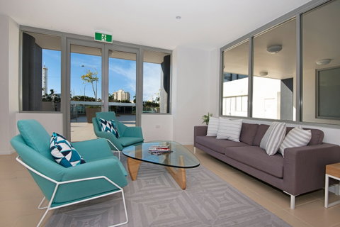 Allure Hotel and Apartments - Accommodation QLD 1