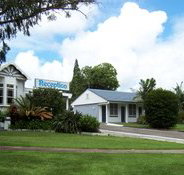 Colonial Court Motor Inn