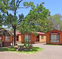 Adelaide Caravan Park - Accommodation QLD