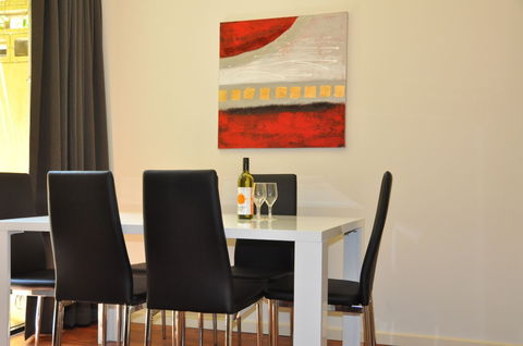 RNR Apartments, Adelaide - Accommodation QLD 2