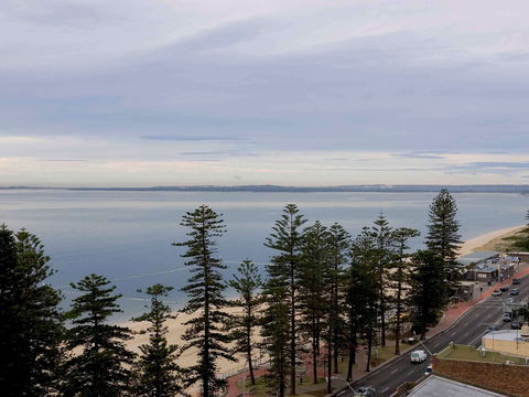 Novotel Brighton Beach - Accommodation QLD 1