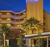The Lakes Resort Hotel - Accommodation QLD