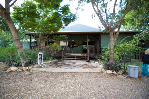 Adels Grove Camping Park Hotel - Accommodation QLD 0