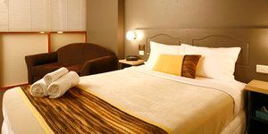 Lorne Coachman Inn - Accommodation QLD 2