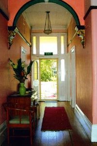 Admiral Collingwood Lodge - Accommodation QLD 1