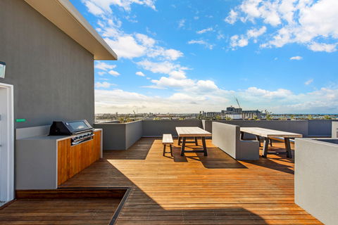 Astra Apartments Newcastle - Accommodation QLD 0