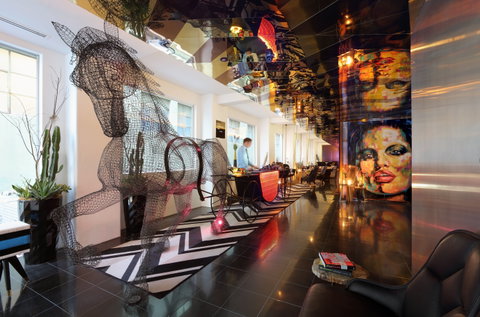 Adelphi Hotel - Accommodation QLD 1