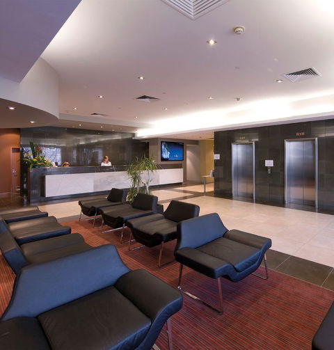 Atlantis Hotel - Accommodation QLD 1