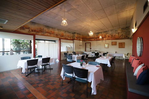 Emerald Central Hotel - Accommodation QLD 2
