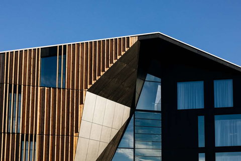 Macq 01 Hotel - Accommodation QLD 1