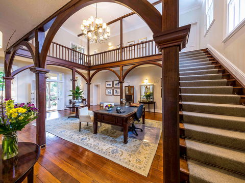 Grand Mercure Basildene Manor - Accommodation QLD 2