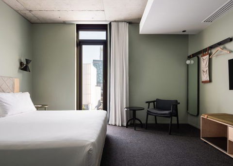 Alex Hotel, Perth - Accommodation QLD 6