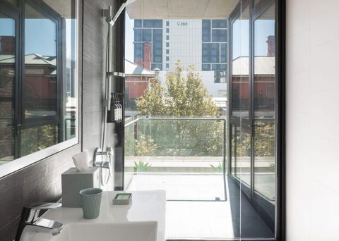 Alex Hotel, Perth - Accommodation QLD 7