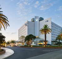 Crown Promenade Perth - Accommodation QLD