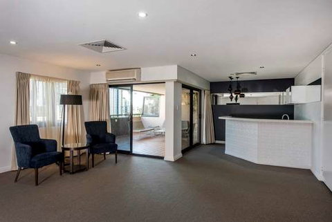 Mantra on Hay - Accommodation QLD 10