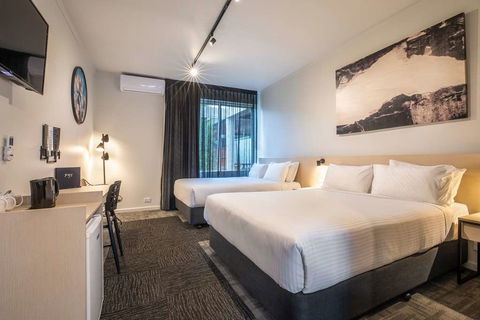 Nightcap at Keysborough Hotel - Accommodation QLD 5