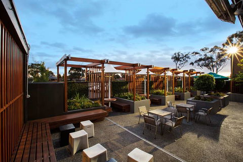 Nightcap at Keysborough Hotel - Accommodation QLD 9