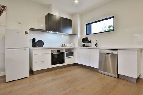 Quality Apartments Dandenong - Accommodation QLD 6