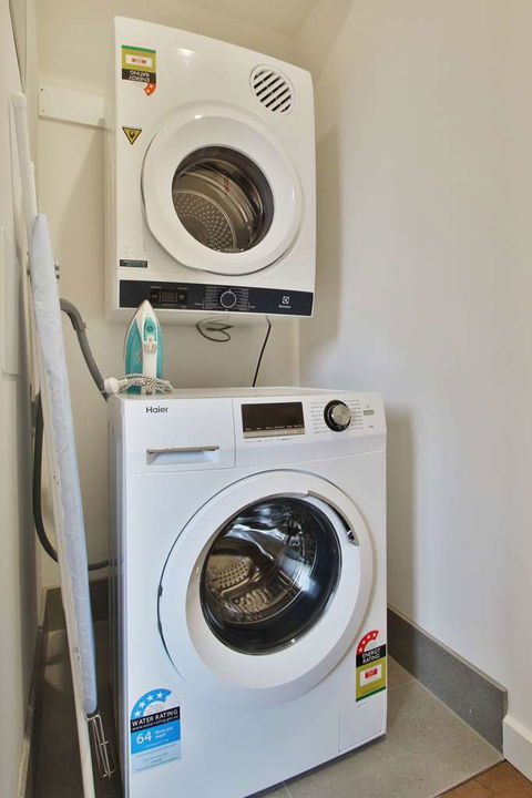 Quality Apartments Dandenong - Accommodation QLD 10