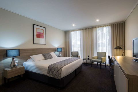 Dingley International Hotel - Accommodation QLD 5