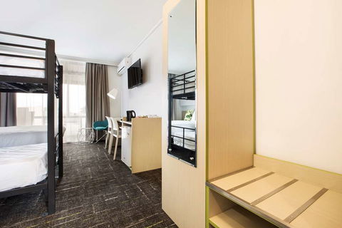 Nightcap at Sandringham Hotel - Accommodation QLD 4