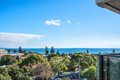 Anchorage Apartments Hampton - Accommodation QLD 1