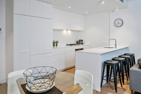 Anchorage Apartments Hampton - Accommodation QLD 11