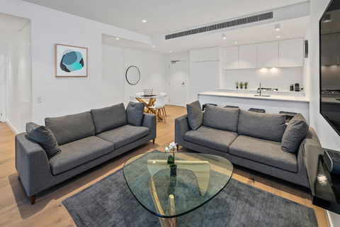 Anchorage Apartments Hampton - Accommodation QLD 15