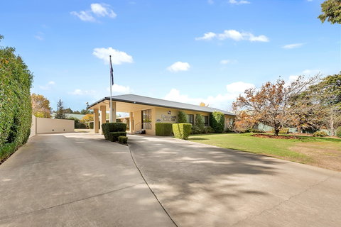 Beechworth Motor Inn - Accommodation QLD 1