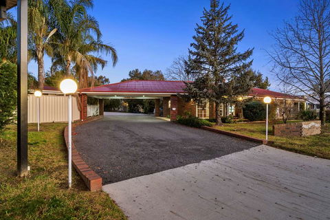 Econo Lodge Border Gateway Wodonga - Accommodation QLD 3