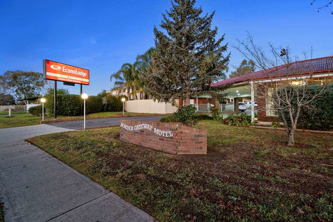 Econo Lodge Border Gateway Wodonga - Accommodation QLD 4