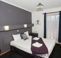 Elm Court Motel - Accommodation QLD
