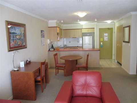 Springwood Tower Apartment Hotel - Accommodation QLD 8