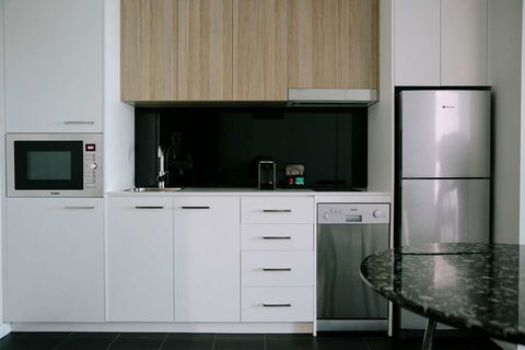 Avenue Hotel Canberra - Accommodation QLD 7