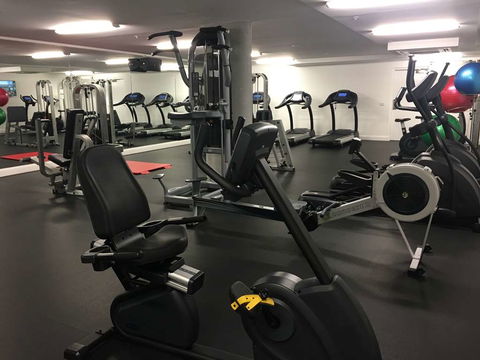 Avenue Hotel Canberra - Accommodation QLD 10