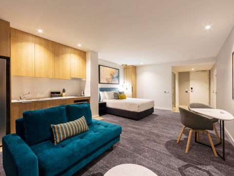 Mercure Canberra Belconnen - Accommodation QLD 6