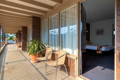 Best Western Zebra Motel - Accommodation QLD 3