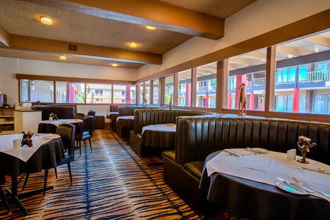 Best Western Zebra Motel - Accommodation QLD 16