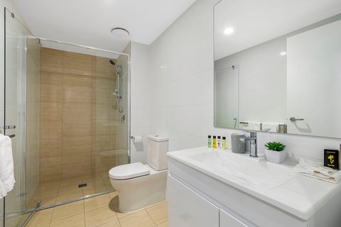 Astra Apartments Newcastle - Accommodation QLD 3