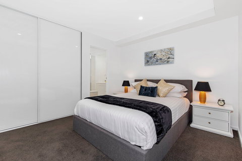 Astra Apartments Newcastle - Accommodation QLD 4
