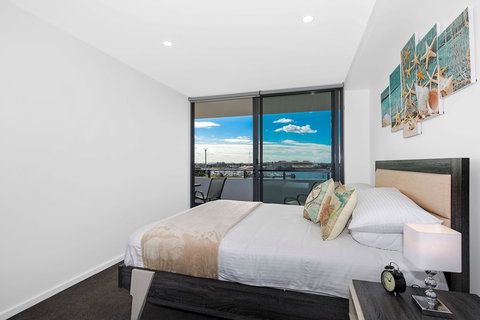 Astra Apartments Newcastle - Accommodation QLD 10