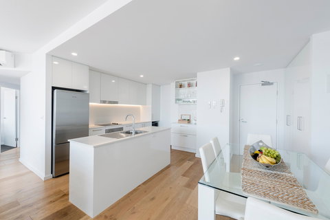 Astra Apartments Newcastle - Accommodation QLD 12