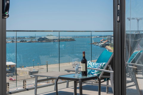 Astra Apartments Newcastle - Accommodation QLD 15