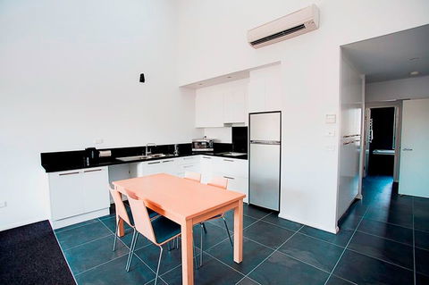 Crown On Darby - Accommodation QLD 11